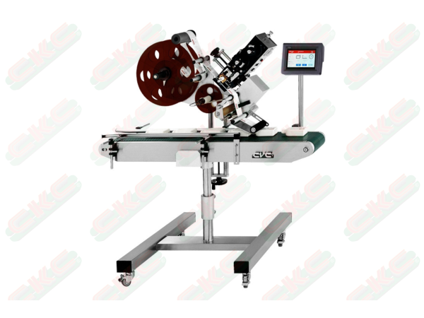 Top labeling machine